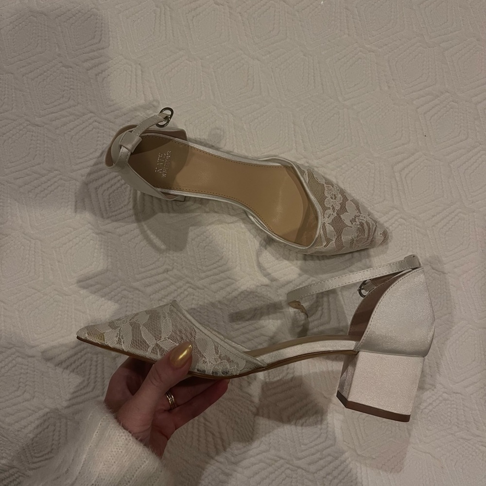 Kate Whitcomb Elsy Ivory